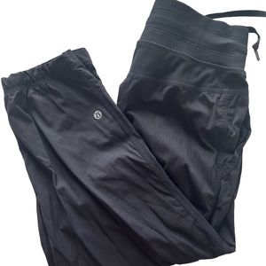 Lululemon Athletica Black Dance Studio Crop Pants 19 inches